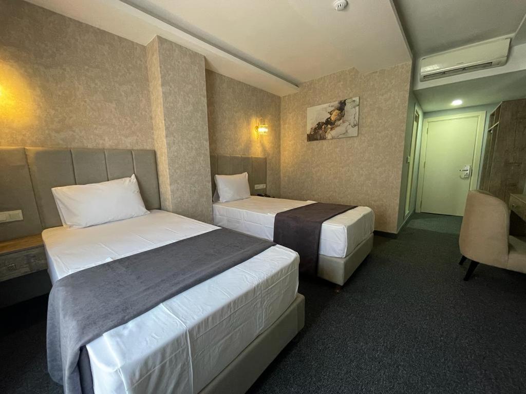 Sevcan Hotel Istanboel Buitenkant foto