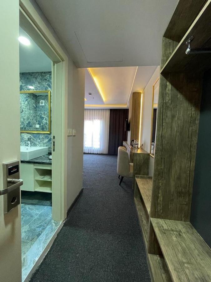 Sevcan Hotel Istanboel Buitenkant foto