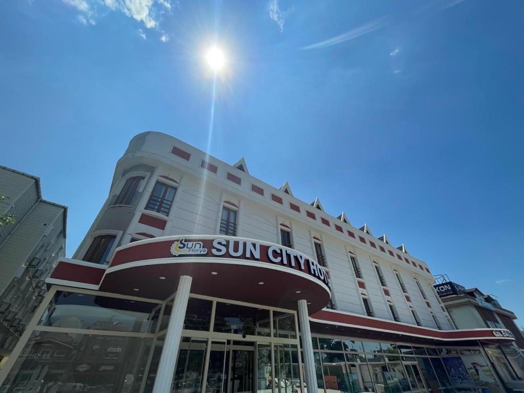 Sevcan Hotel Istanboel Buitenkant foto