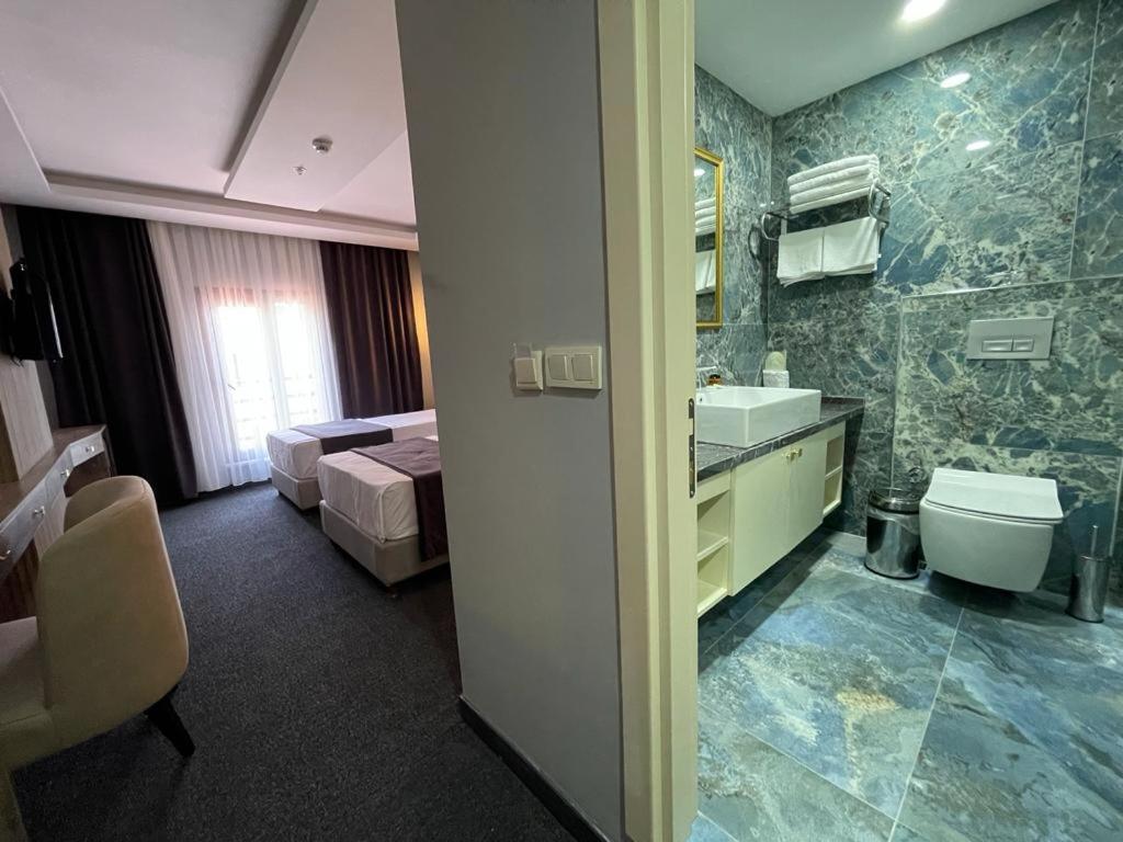 Sevcan Hotel Istanboel Buitenkant foto