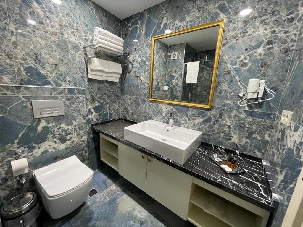 Sevcan Hotel Istanboel Buitenkant foto