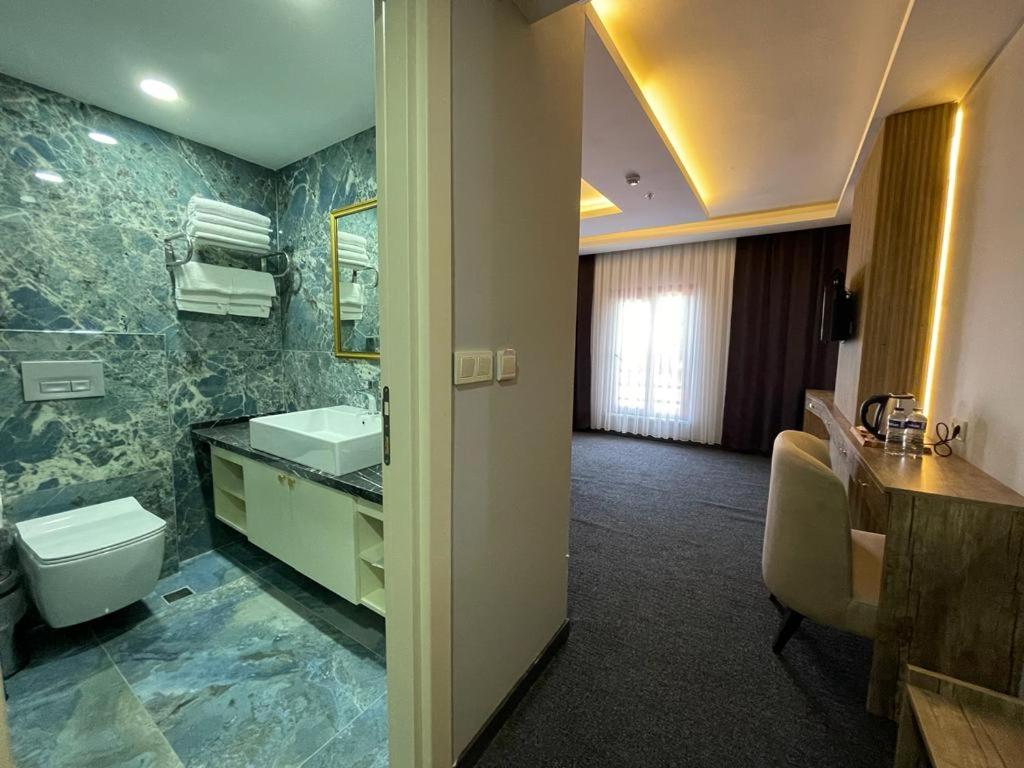 Sevcan Hotel Istanboel Buitenkant foto