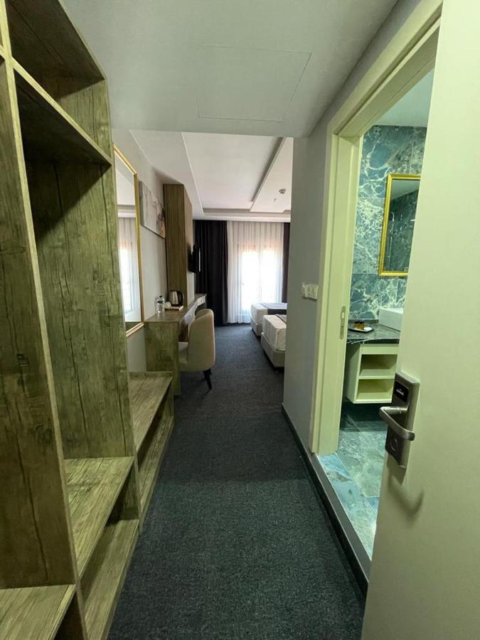 Sevcan Hotel Istanboel Buitenkant foto