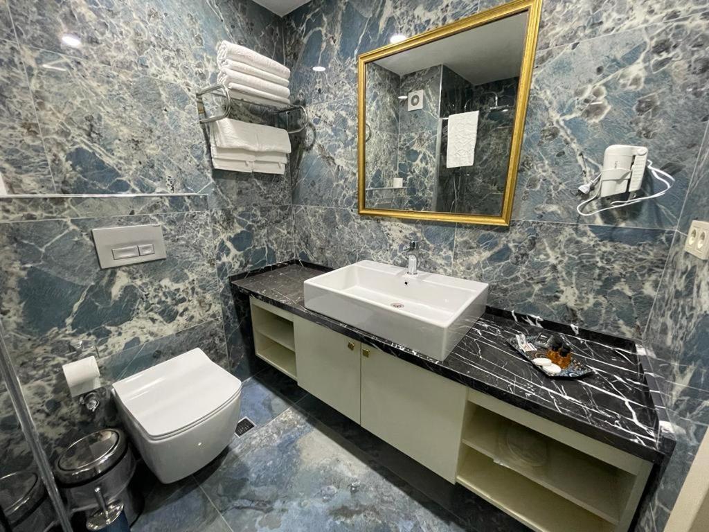 Sevcan Hotel Istanboel Buitenkant foto