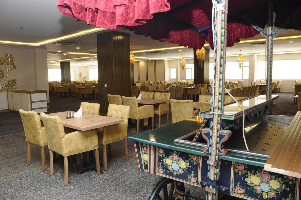 Sevcan Hotel Istanboel Buitenkant foto